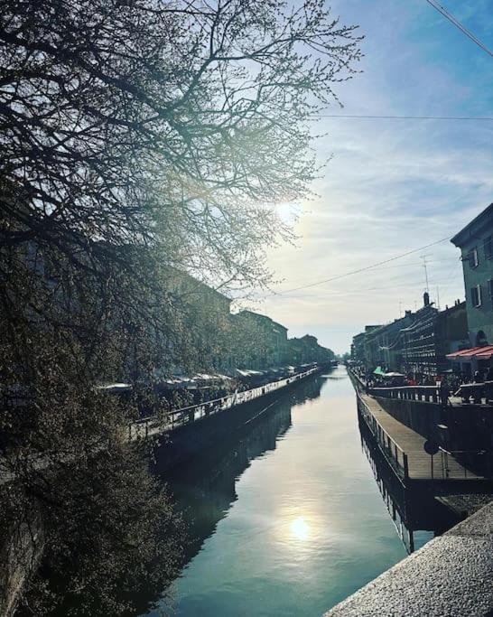 My Charming Apartments Ai Navigli-Vigevano Suite ミラノ エクステリア 写真