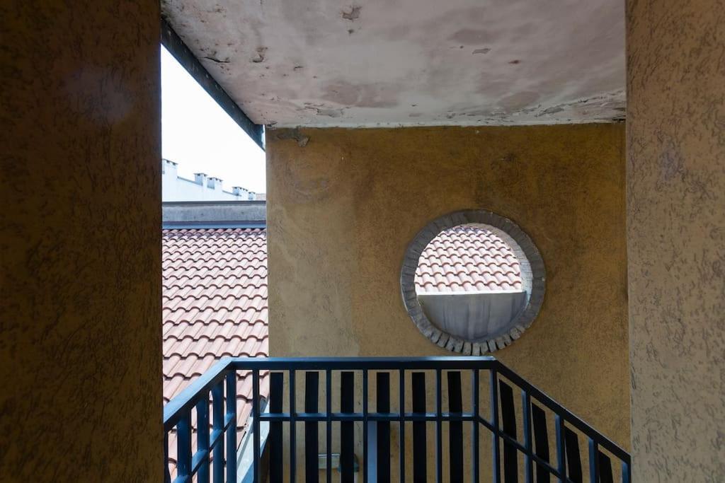 My Charming Apartments Ai Navigli-Vigevano Suite ミラノ エクステリア 写真